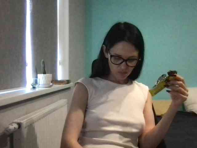 MilaBi-192569 webcam