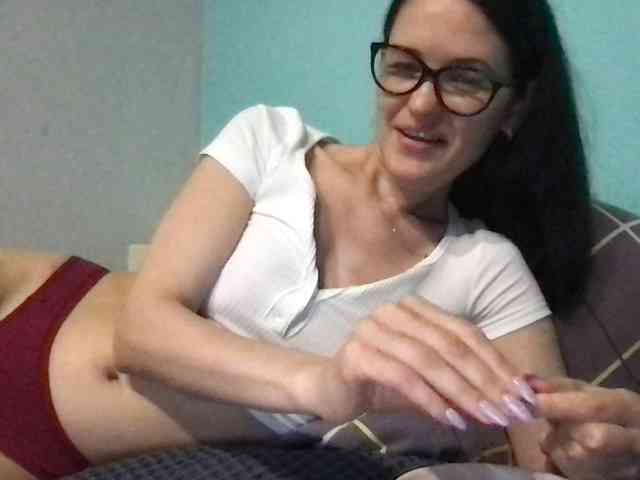MilaBi-192569 webcam