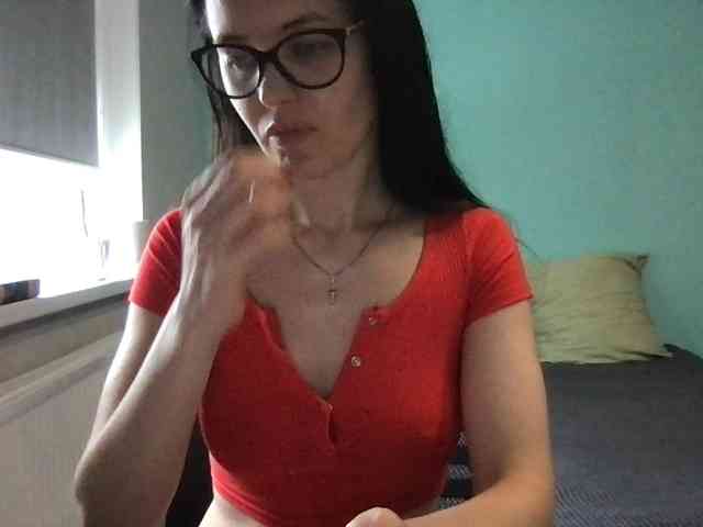 MilaBi-192569 webcam