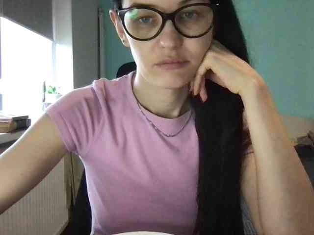 MilaBi-192569 webcam