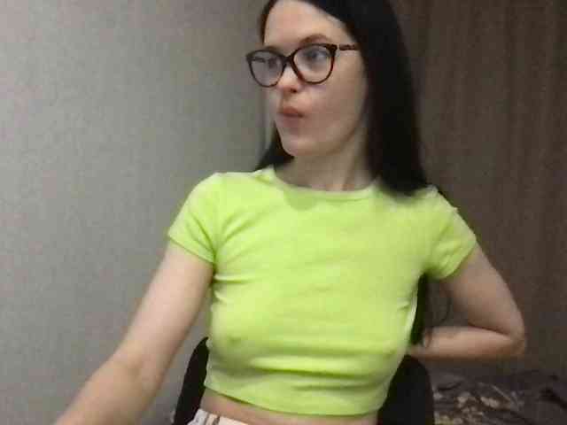 MilaBi-192569 webcam