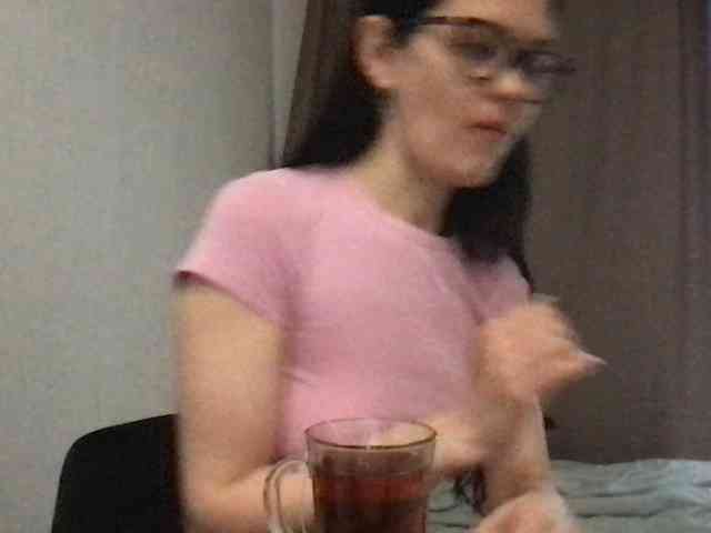 MilaBi-192569 webcam