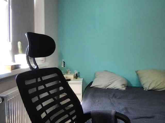 MilaBi-192569 webcam