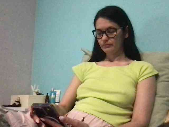 MilaBi-192569 webcam