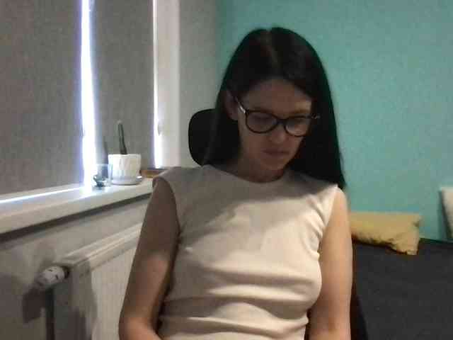 MilaBi-192569 webcam