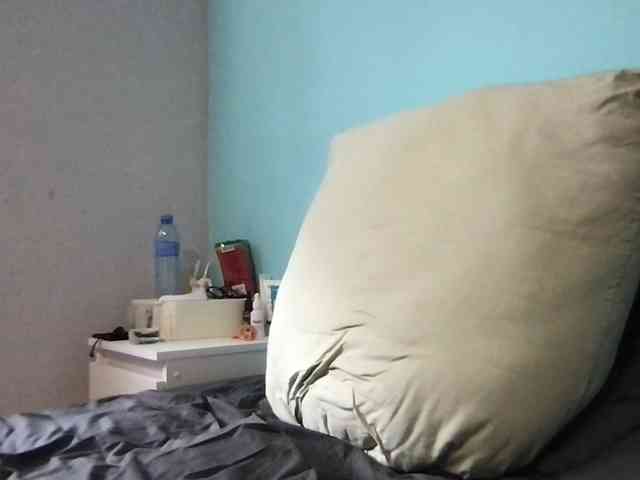 MilaBi-192569 webcam