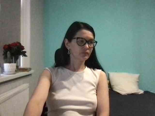 MilaBi-192569 webcam
