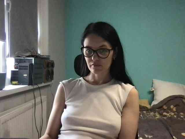MilaBi-192569 webcam