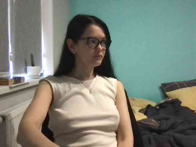 MilaBi-192569 webcam