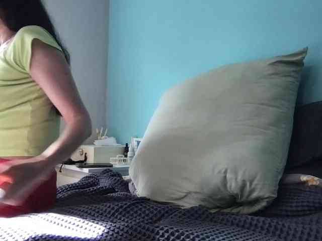 MilaBi-192569 webcam