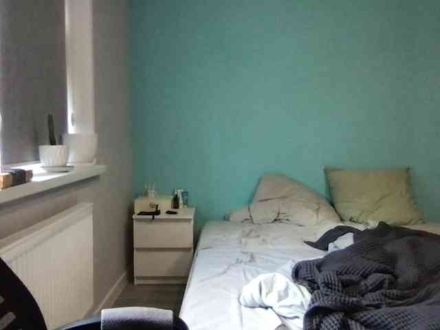 MilaBi-192569 webcam