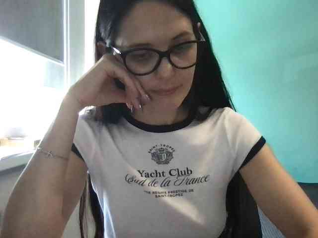 MilaBi-192569 webcam