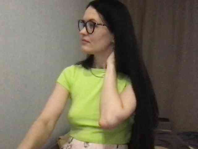 MilaBi-192569 webcam