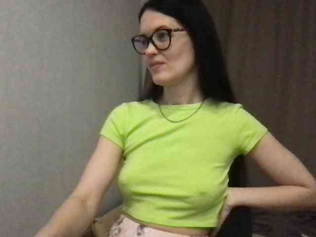 MilaBi-192569 webcam