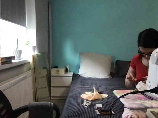 MilaBi-192569 webcam