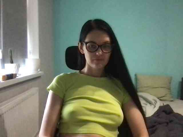 MilaBi-192569 webcam