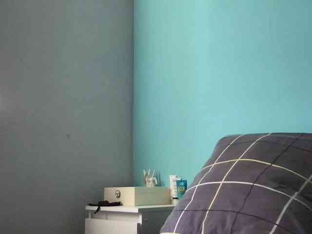 MilaBi-192569 webcam