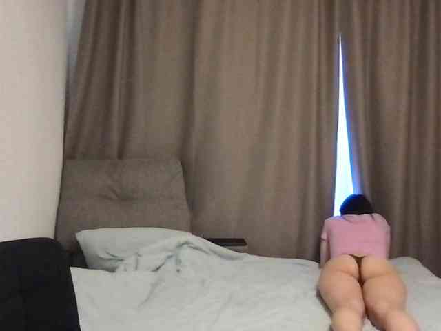 MilaBi-192569 webcam