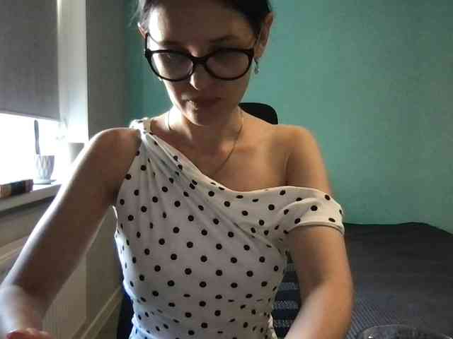 MilaBi-192569 webcam