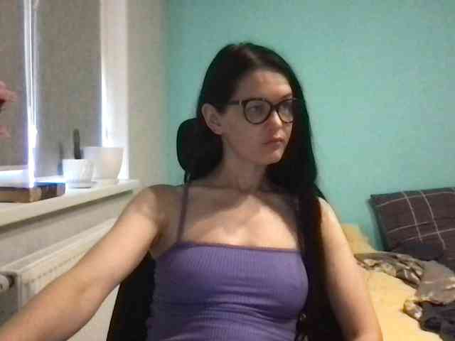 MilaBi-192569 webcam