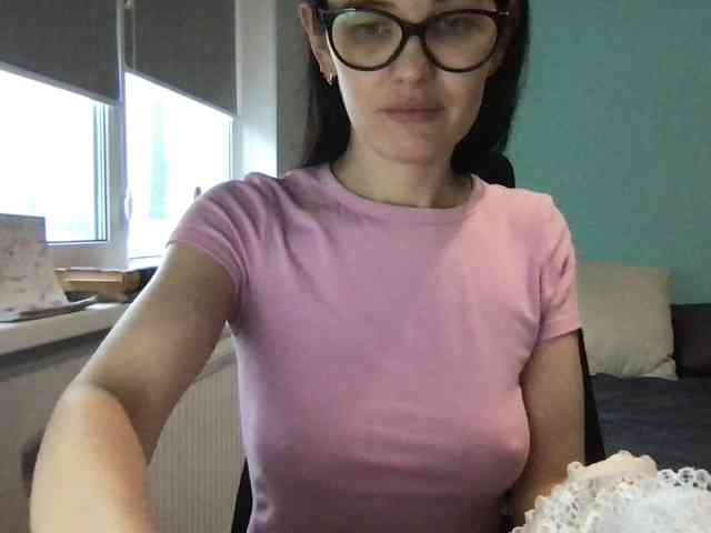MilaBi-192569 webcam