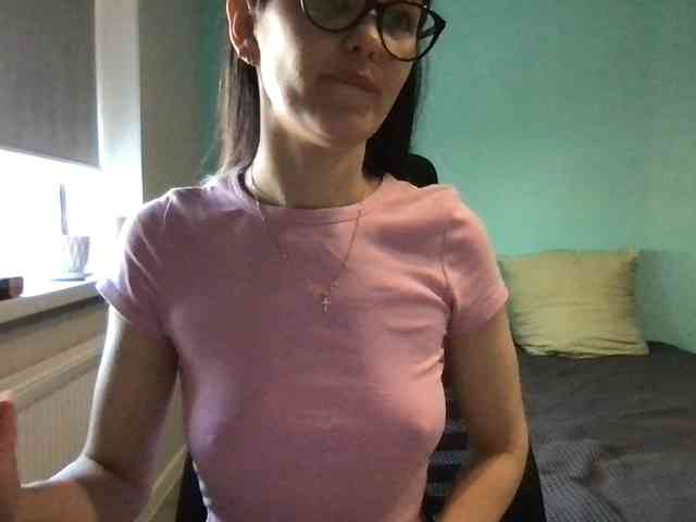 MilaBi-192569 webcam