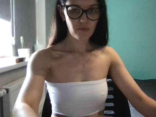MilaBi-192569 webcam