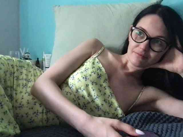 MilaBi-192569 webcam