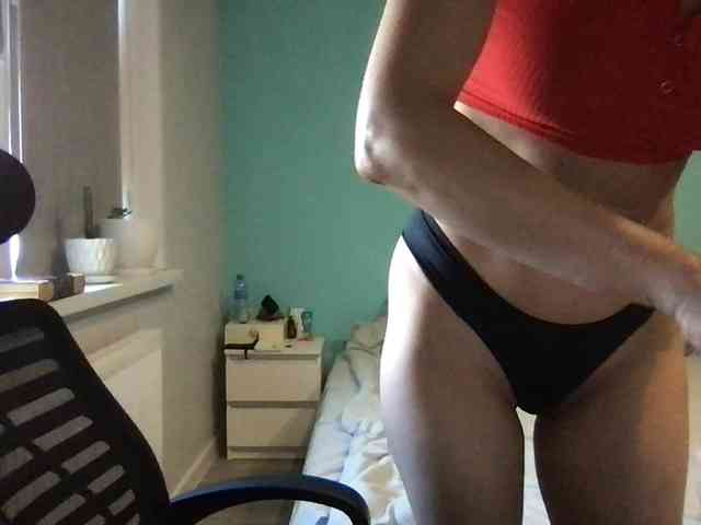 MilaBi-192569 webcam