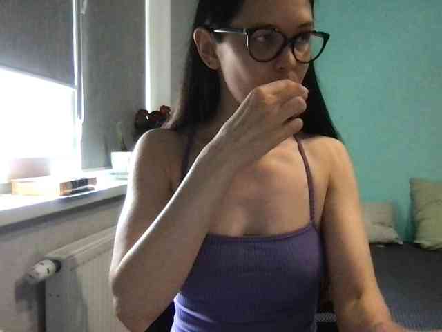 MilaBi-192569 webcam