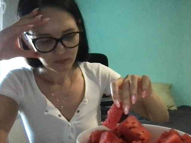 MilaBi-192569 webcam