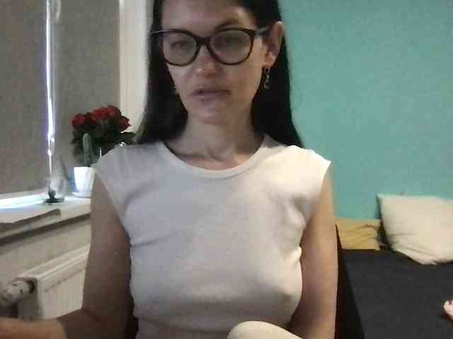 MilaBi-192569 webcam