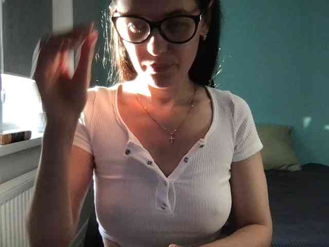 MilaBi-192569 webcam