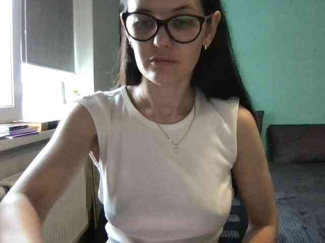 MilaBi-192569 webcam