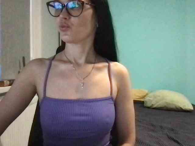 MilaBi-192569 webcam