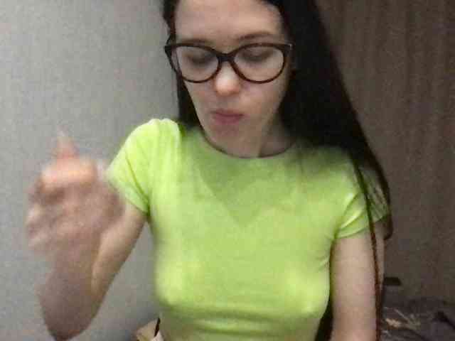 MilaBi-192569 webcam