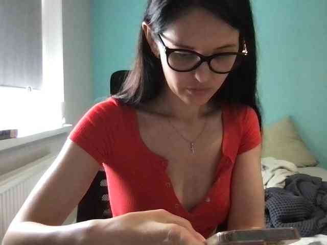 MilaBi-192569 webcam