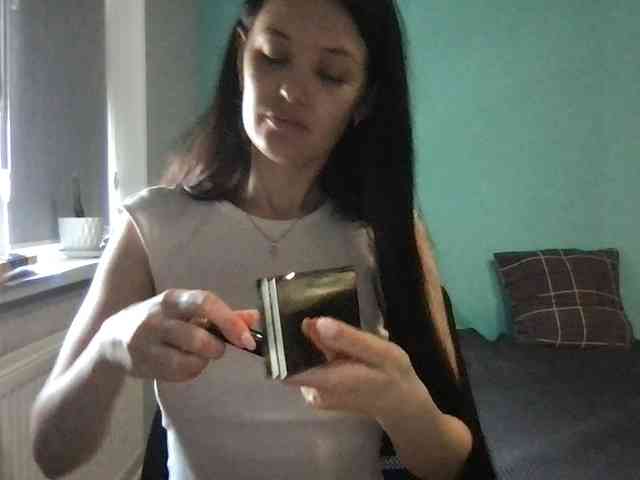 MilaBi-192569 webcam