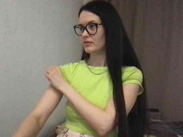 MilaBi-192569 webcam