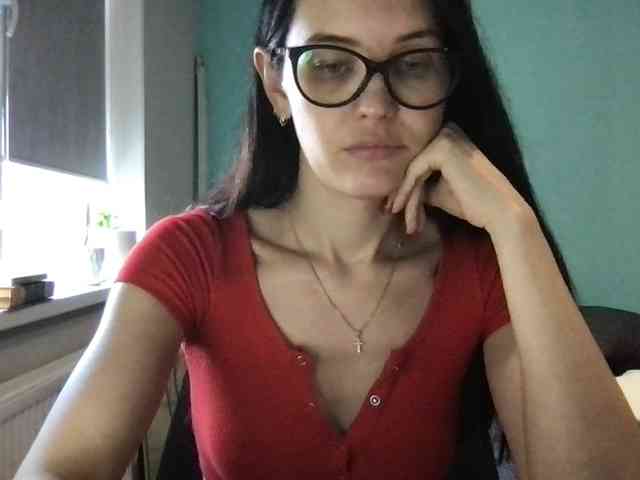 MilaBi-192569 webcam