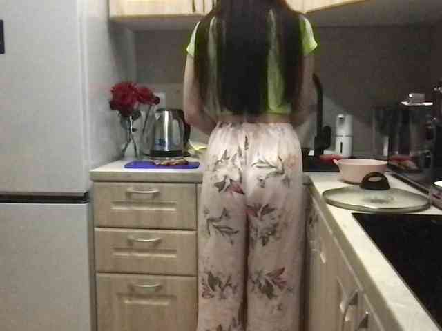 MilaBi-192569 webcam