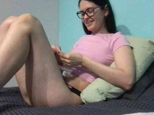 MilaBi-192569 webcam