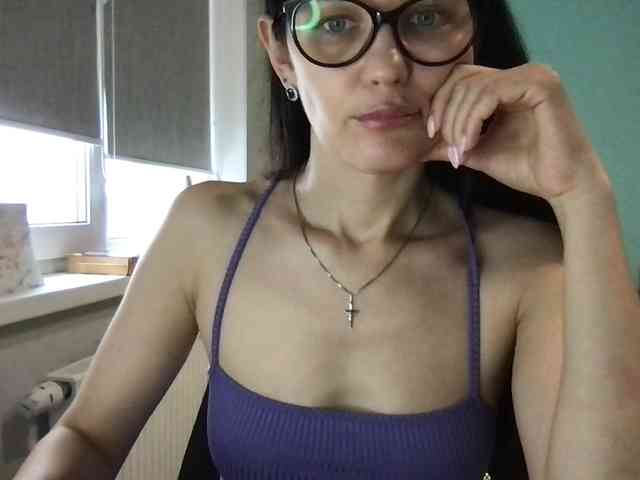 MilaBi-192569 webcam