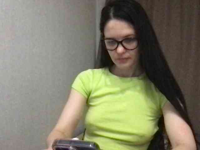 MilaBi-192569 webcam