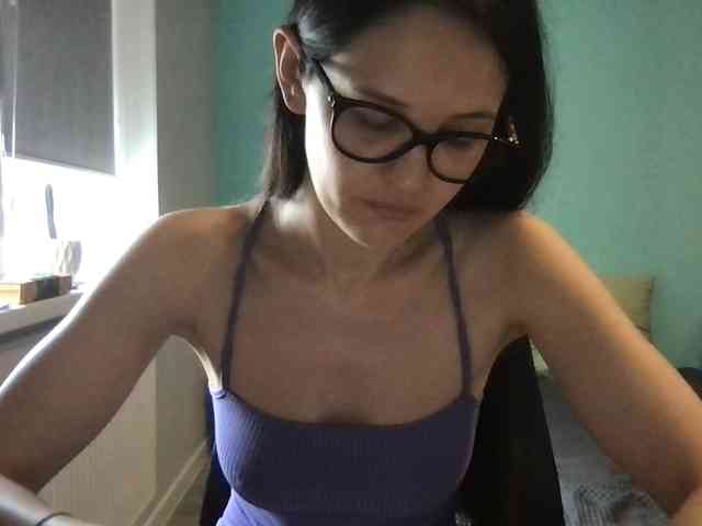 MilaBi-192569 webcam