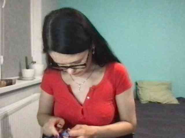 MilaBi-192569 webcam
