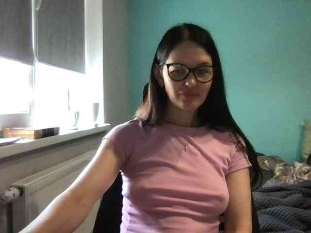 MilaBi-192569 webcam