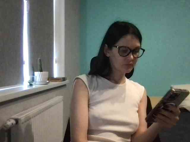 MilaBi-192569 webcam