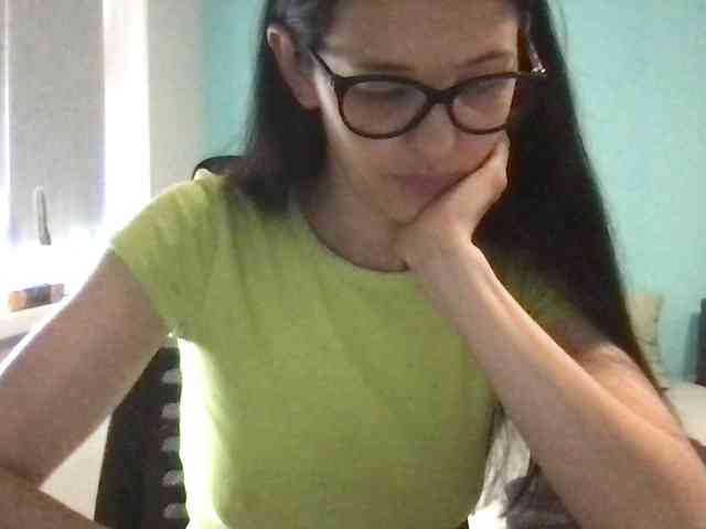 MilaBi-192569 webcam