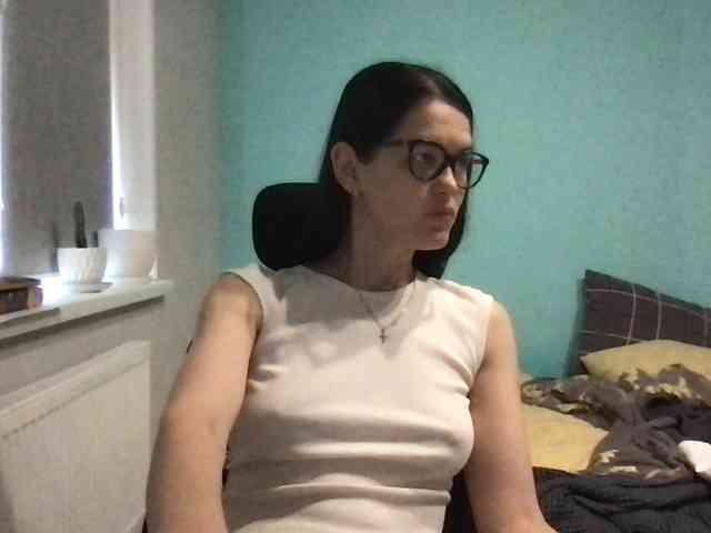 MilaBi-192569 webcam